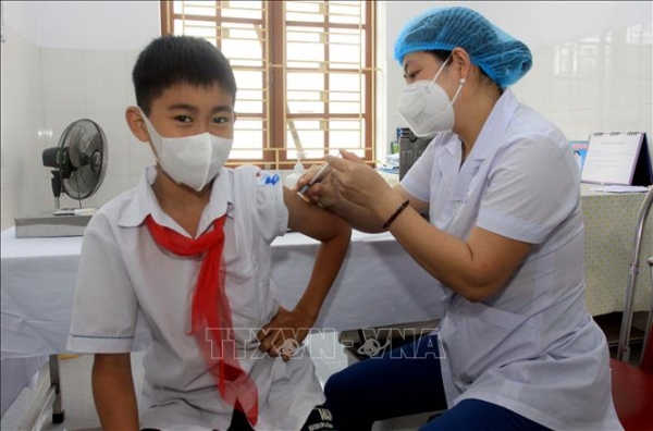 Bộ Y tế hướng dẫn về đối tượng tiêm, liều lượng, loại vaccine phòng COVID-19