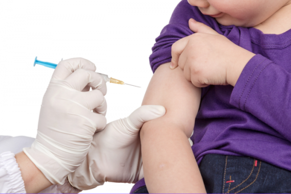 Triển khai tiêm vắc xin phòng COVID-19 cho trẻ em mầm non, học sinh
